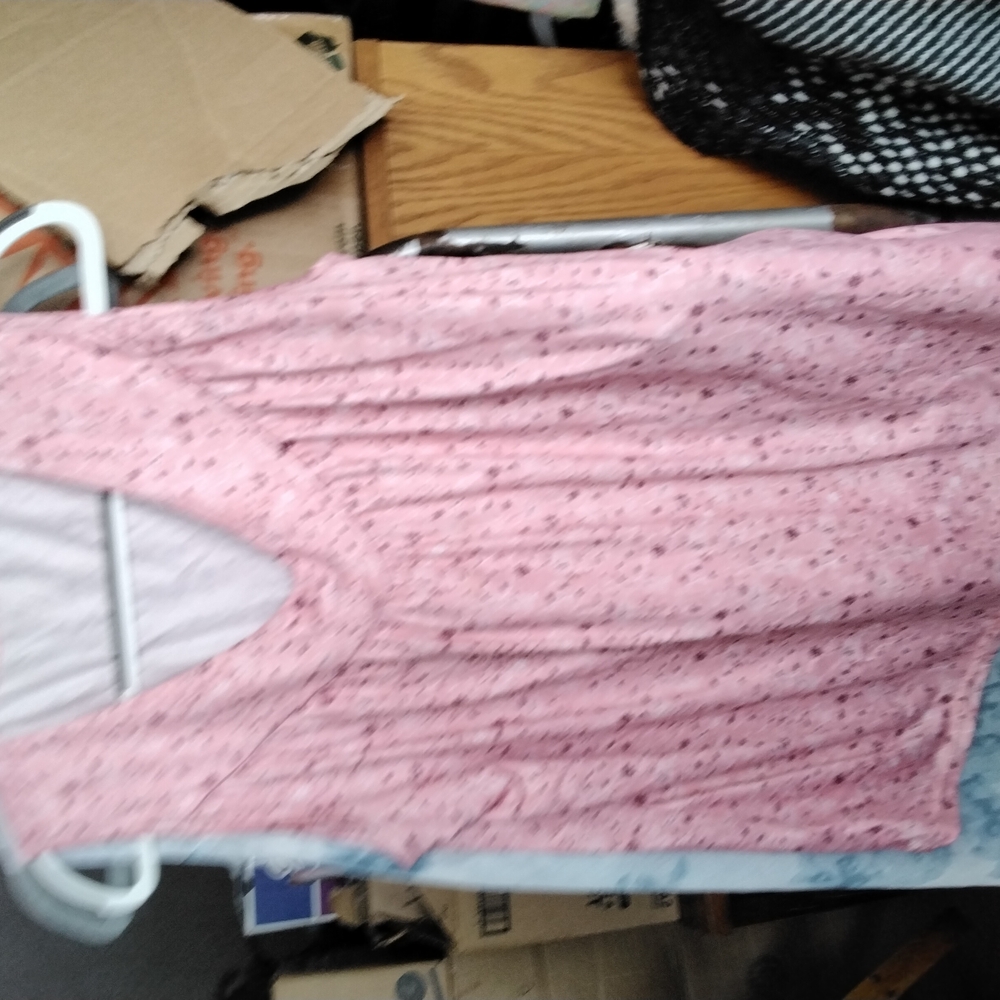 Pink Sleeveless Tank Top
